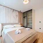 Ballat With Heated Pool * Privlaka (Zadar)