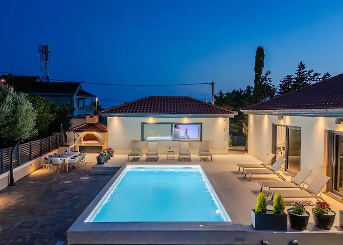 Vila Ballat With Heated Pool Privlaka (Zadar)
