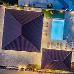 Ballat With Heated Pool *